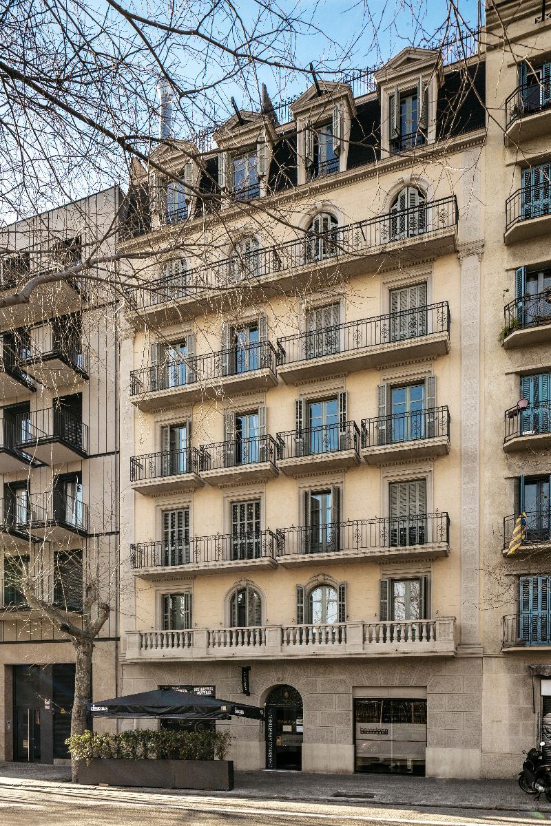 Barcelona Apartment Viladomat Bagian luar foto